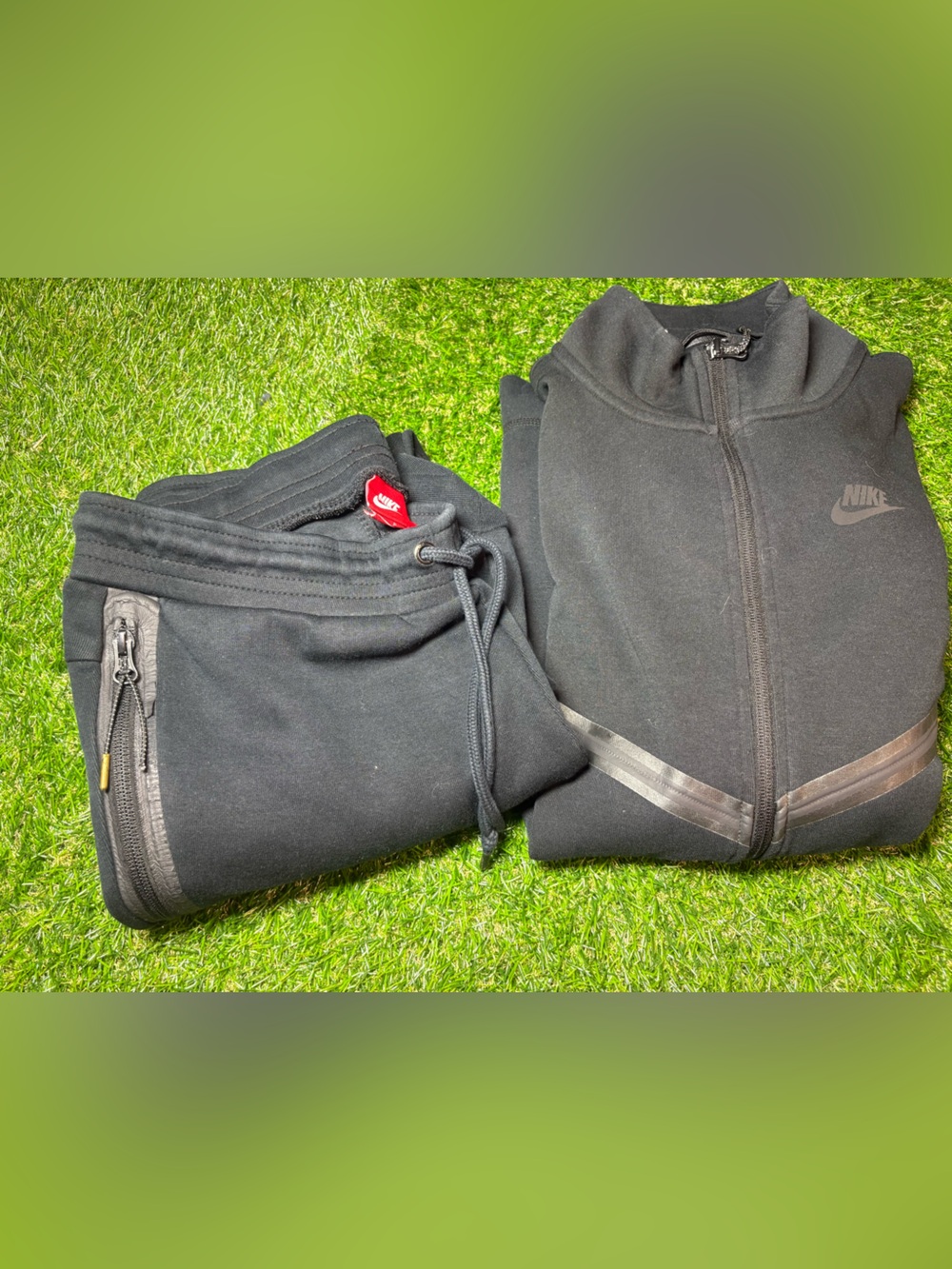 Nike Tech Black Men's Athletic Sweatsuit men’s small